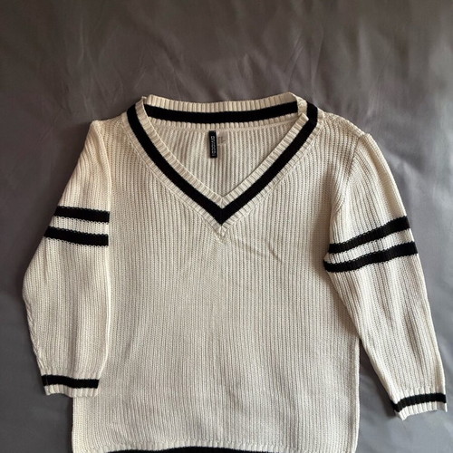H&M Oversize Knit Sweater like new, black and white