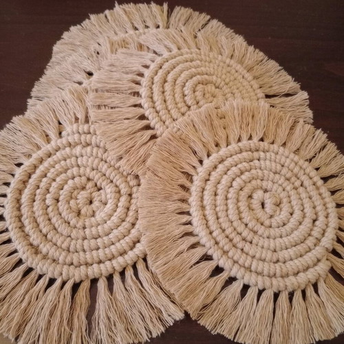 Macrame coasters like new, set of 6 handmade