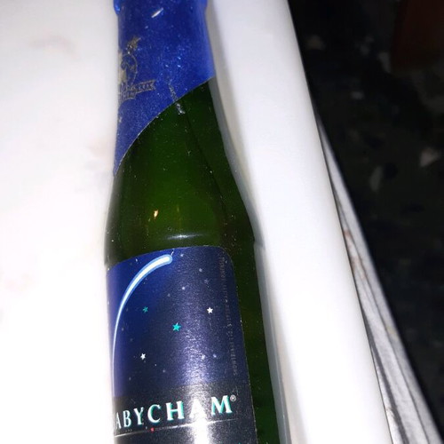 Babycham напитка от ябълка и круша 6% алкохол запечатана 100 мл колекционерска нова