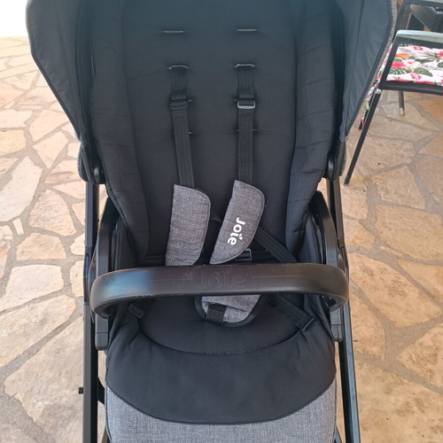 Joie stroller with port bebe like new