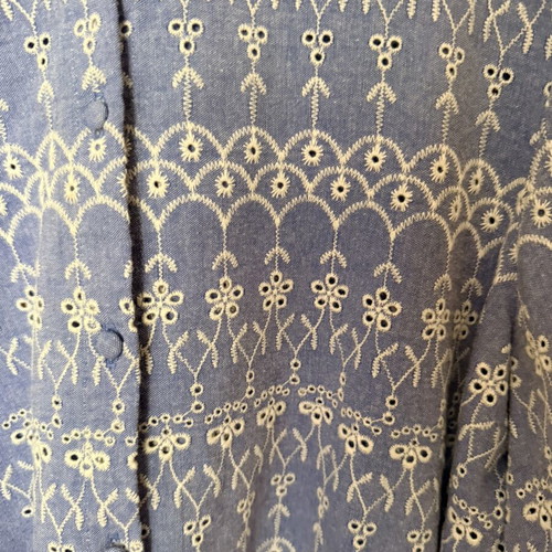 Zara crop shirt in perfect condition, white and blue, size L