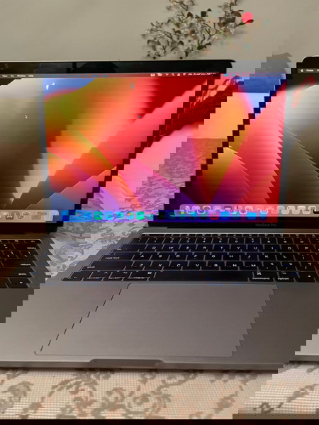 MacBook Pro 16GB, 13 Inch, 2017