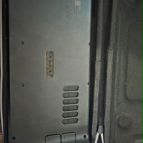 Steam Deck OLED 512GB like new with case and charger