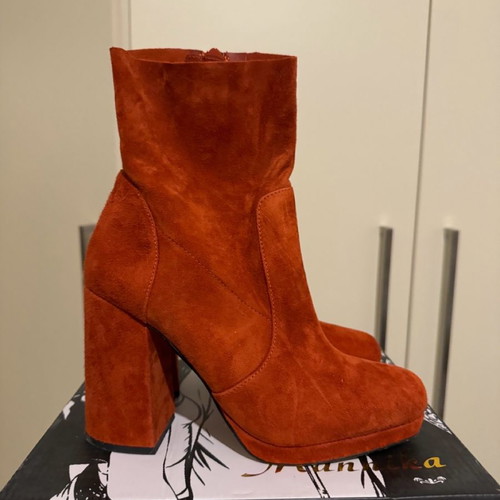 ASOS Design heeled boots new size 39