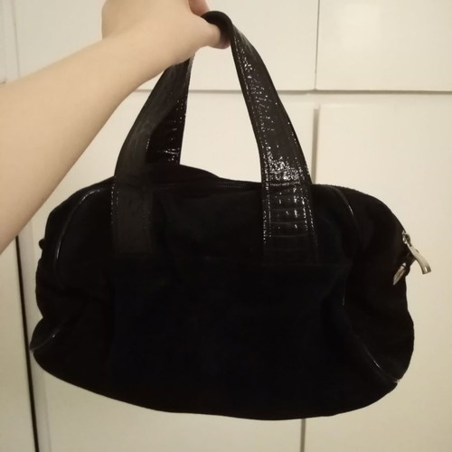 Shoulder bag new, genuine leather, spacious