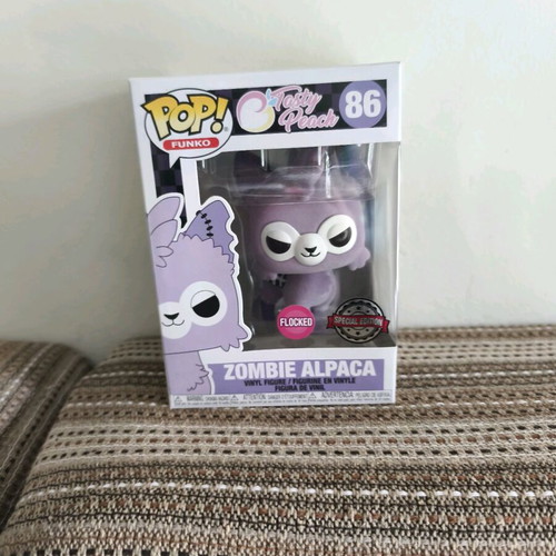Funko Pop! Zombie Alpaca Flocked new with gift protector