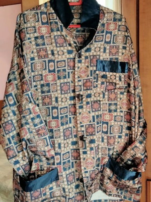 Vintage men's satin pajama set near mint condition, full set