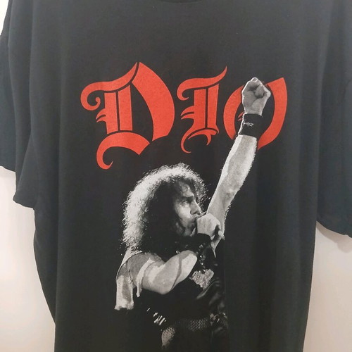 Dio We Rock XL shirt like new with patch and back print