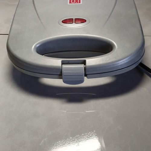 Toaster used