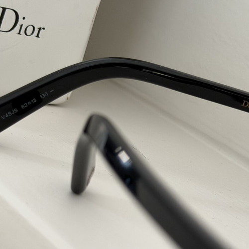 Christian Dior DiorGraphix 2 Oversized Sunglasses like new with case