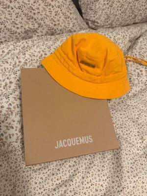 Καπέλο Jacquemus πορτοκαλί σαν καινούργιο, νούμερο 56