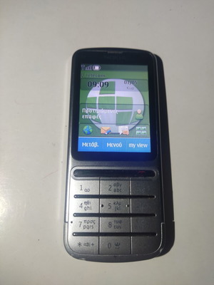 Nokia C3-01 collectible phone, like new