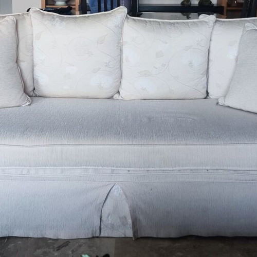 Neoset sofa with sliding bed
