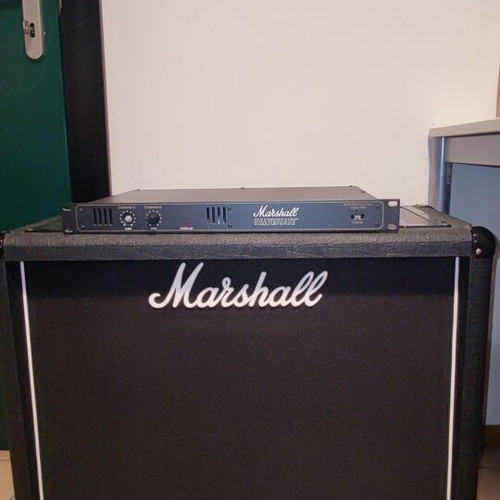Marshall 1936 Lead 150W cabinet and Vabrestate 8008 280W amplifier like new
