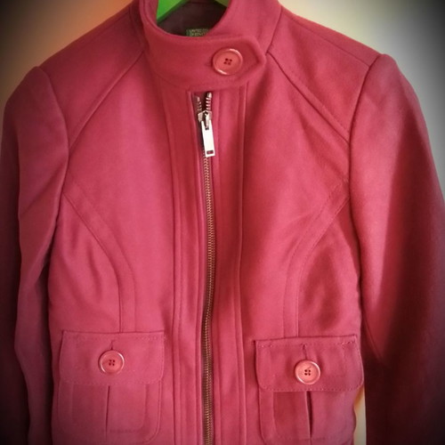 Benetton women's jacket like new, violet, size Small
