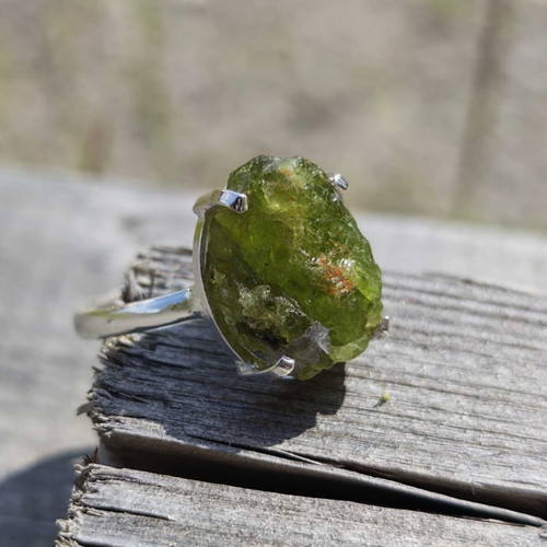 Silver ring with natural peridot new, size US 9.5