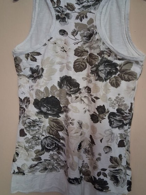 Blouse like new, white