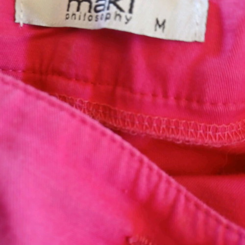 Maki Philosophy shorts size M like new, pink fuchsia