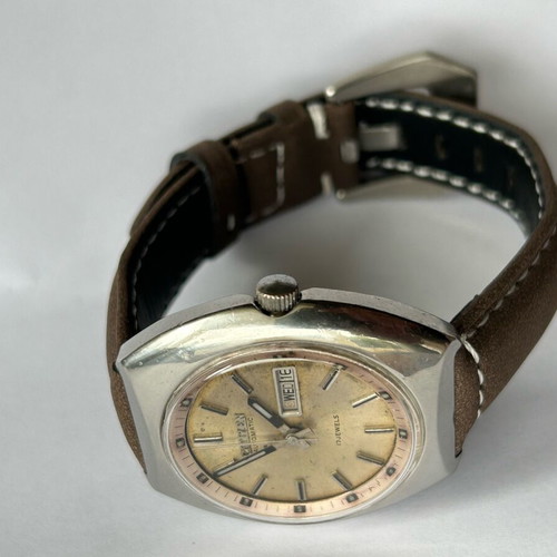 Vintage Citizen wristwatch used, automatic and manual, beige and silver