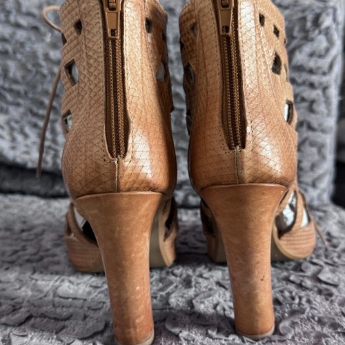 Leather lace-up heels Artisan used, beige, size 36, cut-out design