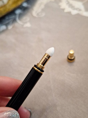 Vintage perfume case new with applicator tip for behind ears