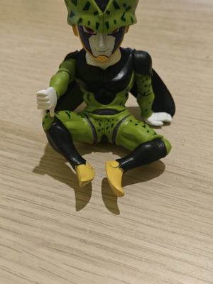 Dragonball Cell and Cell Jr figures like new, approx 11cm