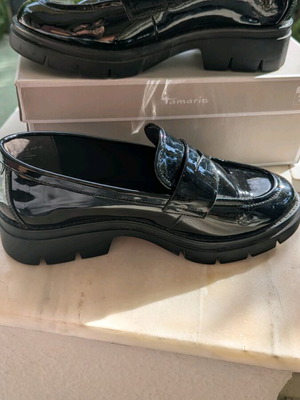 Μοκασίνια Tamaris γυναικεία μαύρα σαν καινούργια, μέγεθος 39