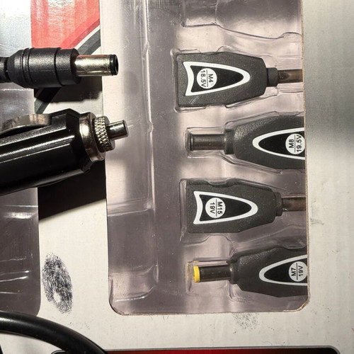 PowerON PA-90C 90W Laptop Car Charger with Connectors