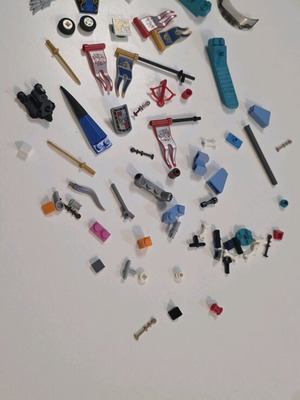 Various Lego and other pieces like new