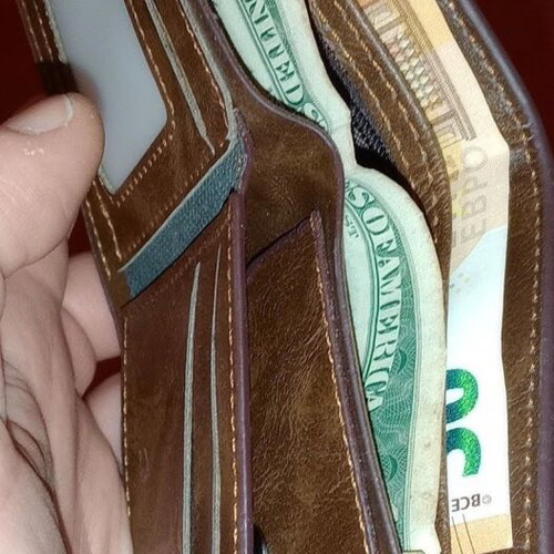 Tommy men's leather wallet like new, brown