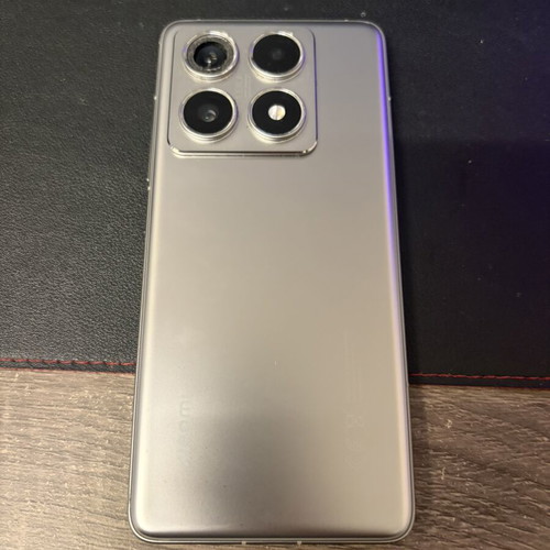 Xiaomi 14T Pro smartphone with Redmi Buds 6 Pro