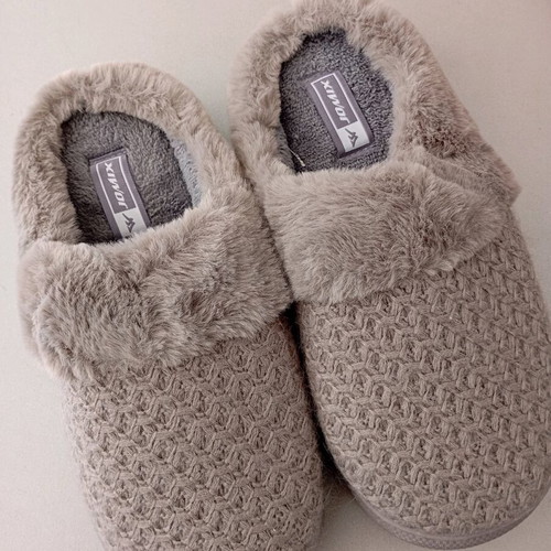 Jomix women's slippers new, size 37 narrow fit