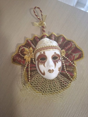 Porcelain decorative mask new, burgundy with gold details