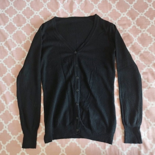 Black Wit girl cardigan size S like new with buttons