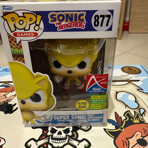 Funko Pop! Games Sonic The Hedgehog Super Sonic 877 like new