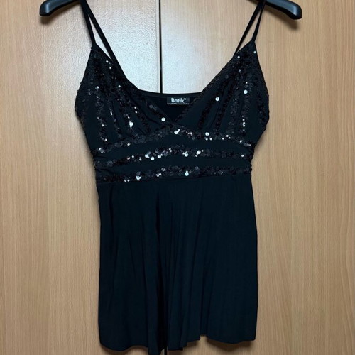 Batik top with sequins and V neckline like new, black