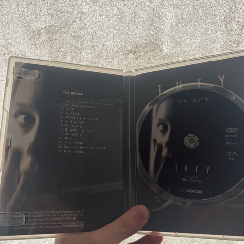 They DVD used, thriller with subtitles