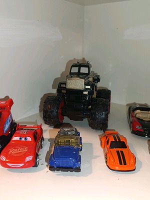 Toy car miniatures like new, pack