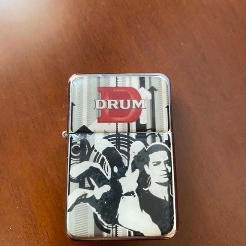 DRUM Tobacco windproof metal lighter with retro graphic art
