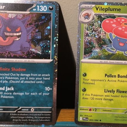 Gengar & Vileplume Evolution Line Cosmos Holo Like New