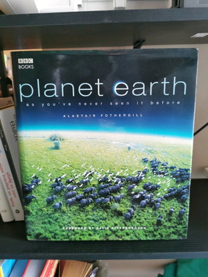 Planet Earth book used, BBC Books
