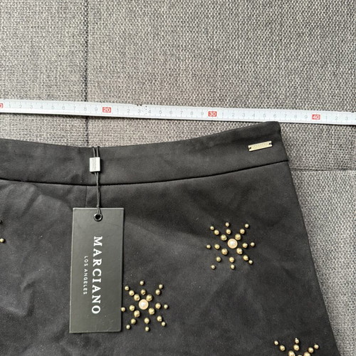 Marciano Guess shorts like new, size S, black with metal stars