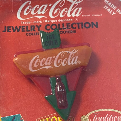 Collectible Coca Cola Jewelry Collection pin new, made in Italy