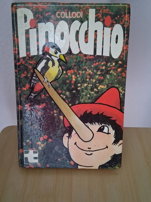 Pinocchio children's book like new, German