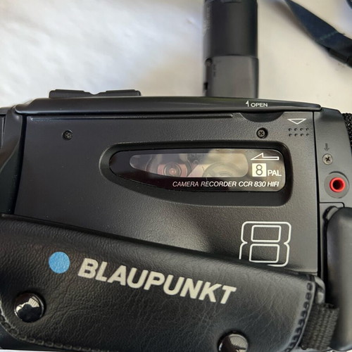 Hand camera Blaupunkt like new, complete set