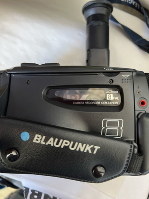 Hand camera Blaupunkt like new, complete set