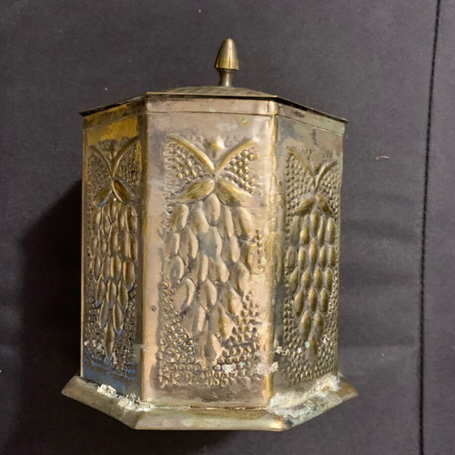 Tin container new, pewter