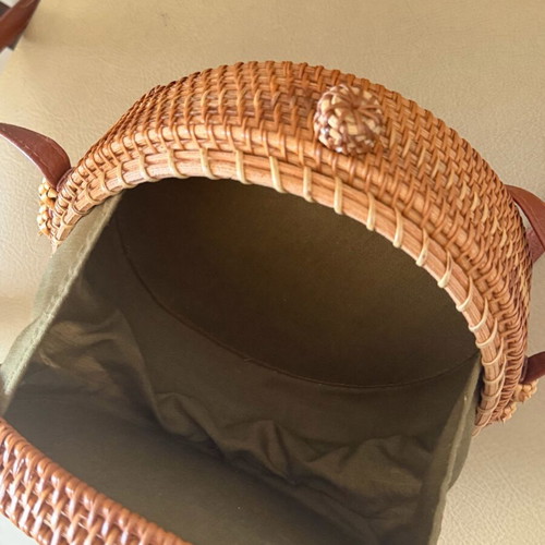 Bamboo round straw bag crossbody like new, brown