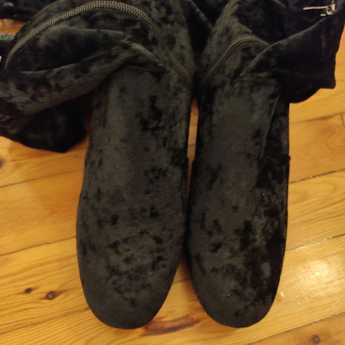 Black velvet over the knee boots Hot Kiss new, size 39