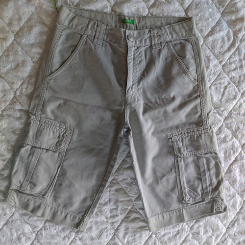 United Colors of Benetton Women Cargo Shorts used, beige, size XS
